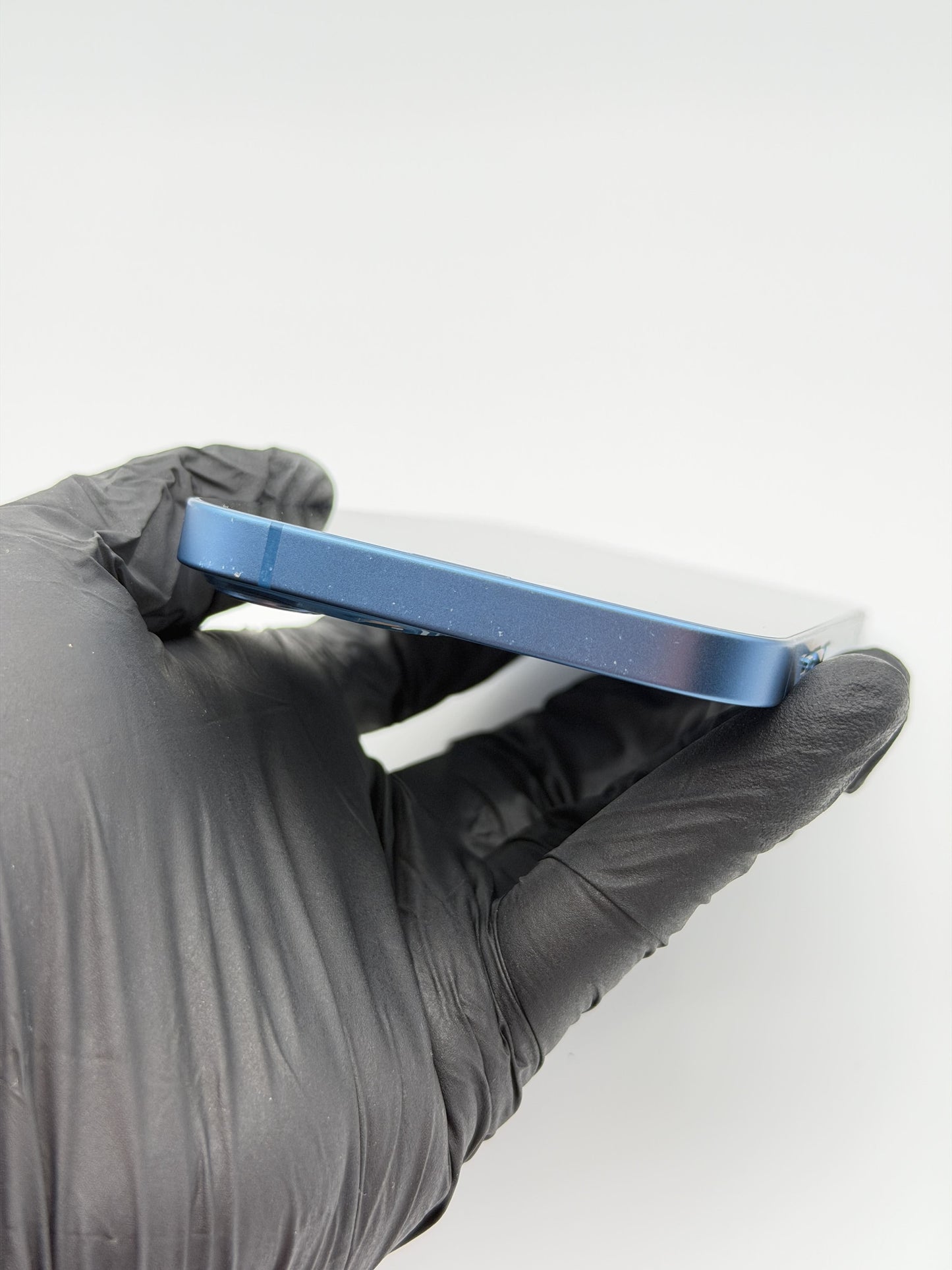 iPhone 13 256GB Blue