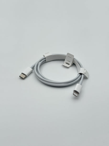 Set of 20W USB-C Power Adapter & USB-C to Lightning Cable (1 meter)