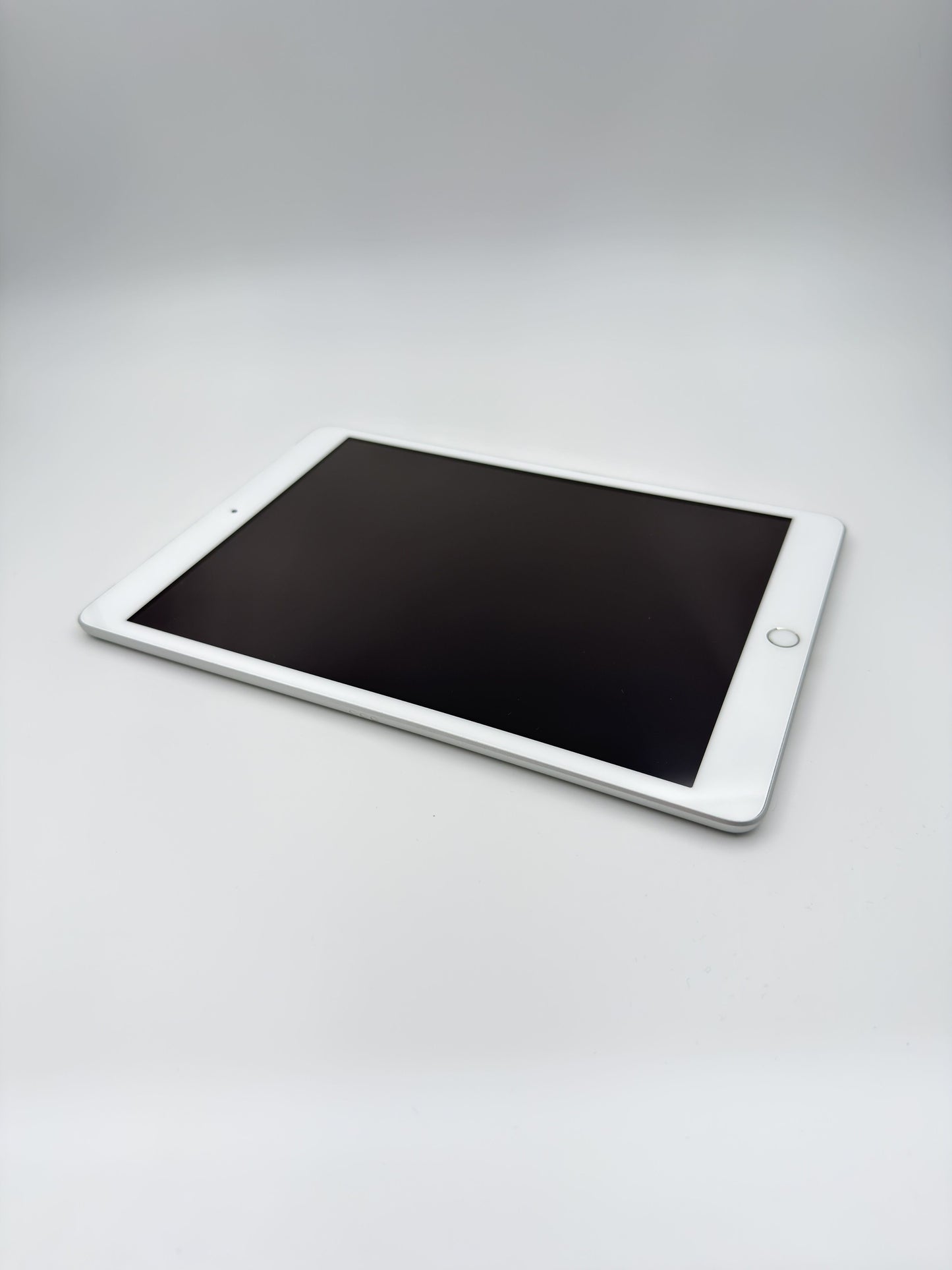 iPad 7th Generation 32GB Silver
