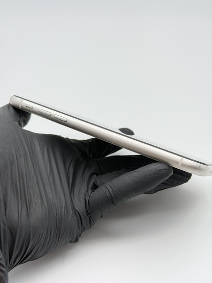 iPhone 11 128GB White