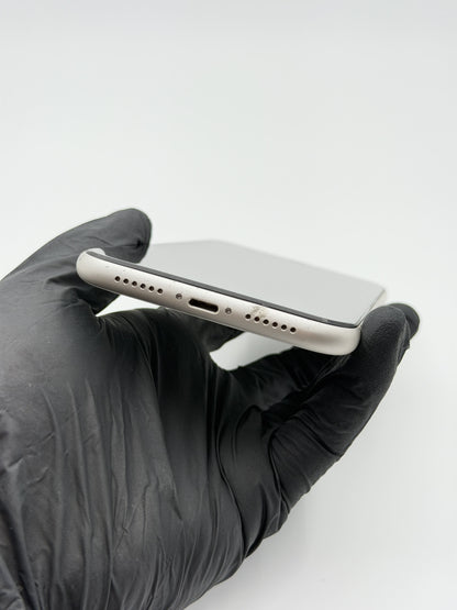 iPhone 11 128GB White