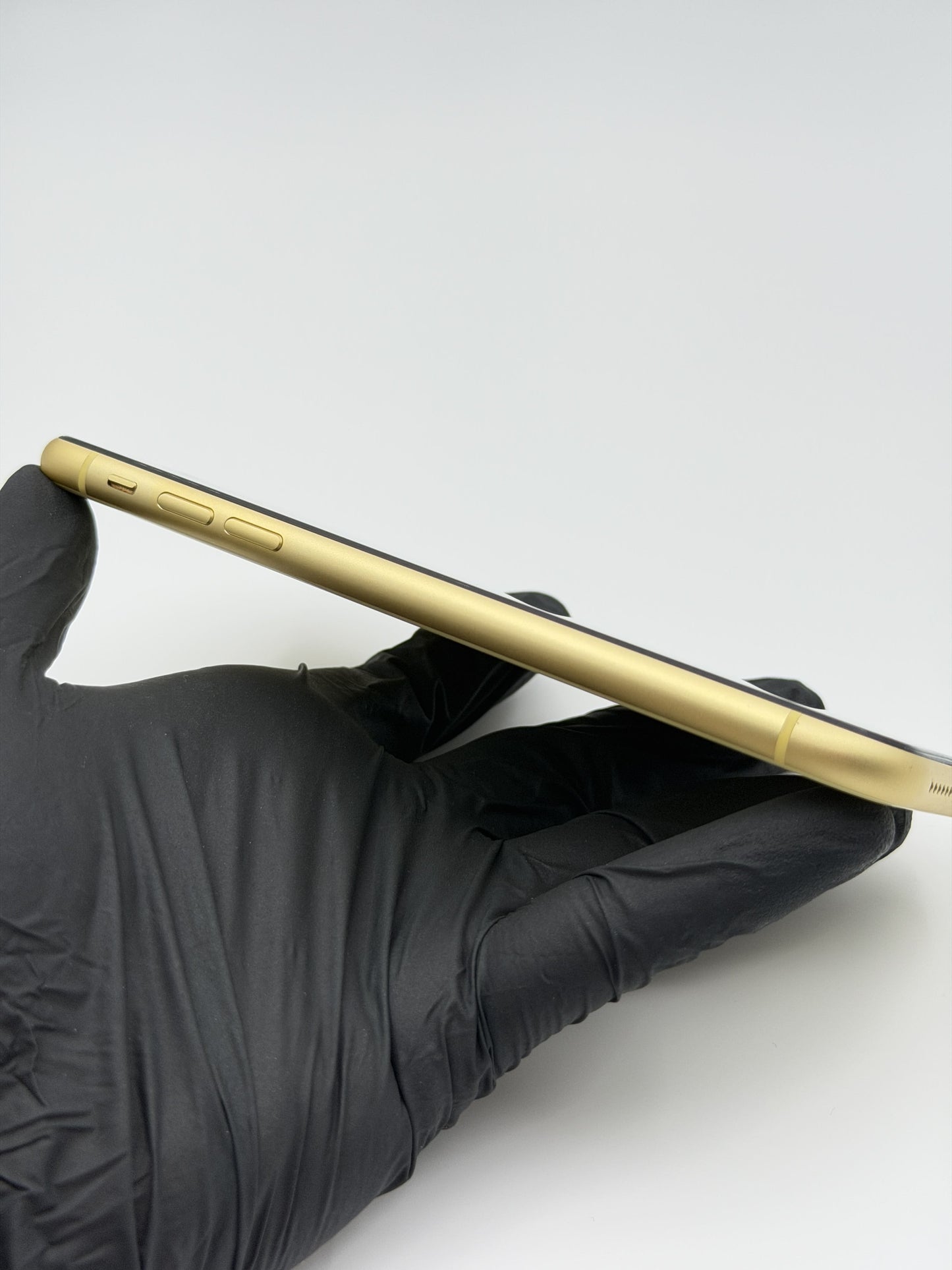 iPhone 11 128GB Yellow