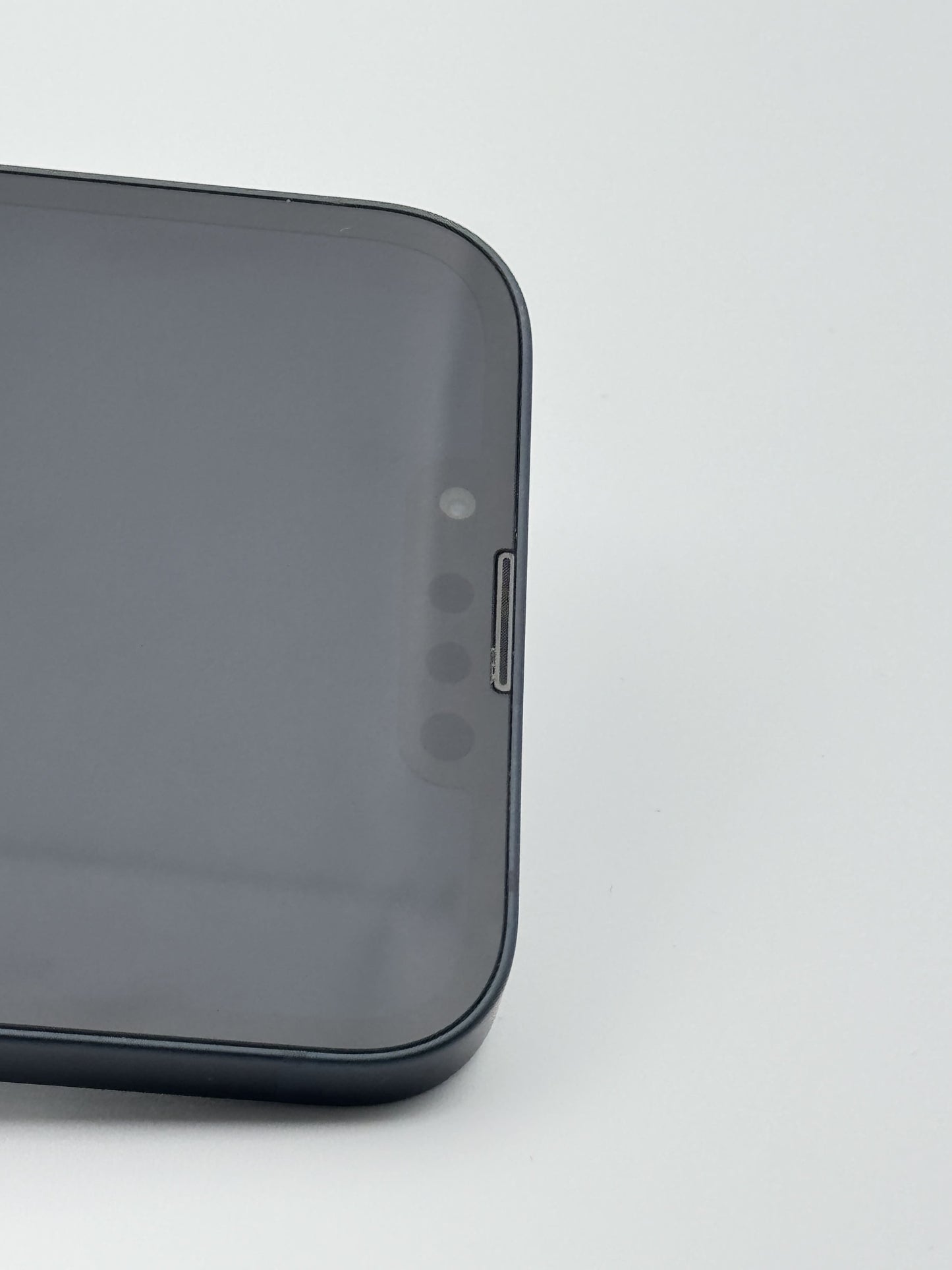 iPhone 13 128GB Midnight