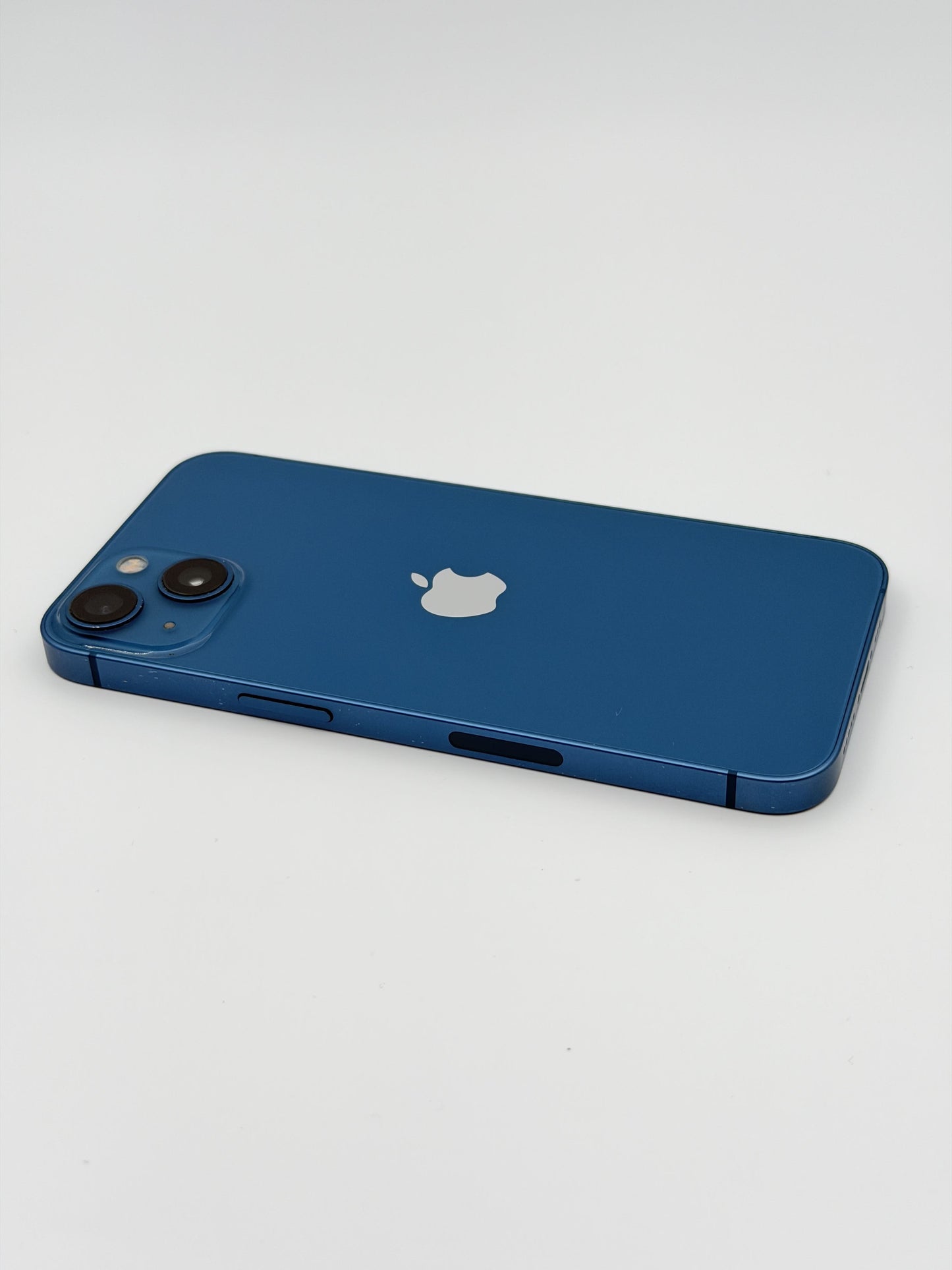 iPhone 13 256GB Blue