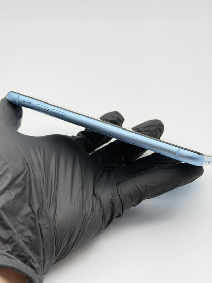 iPhone XR 128GB Blue