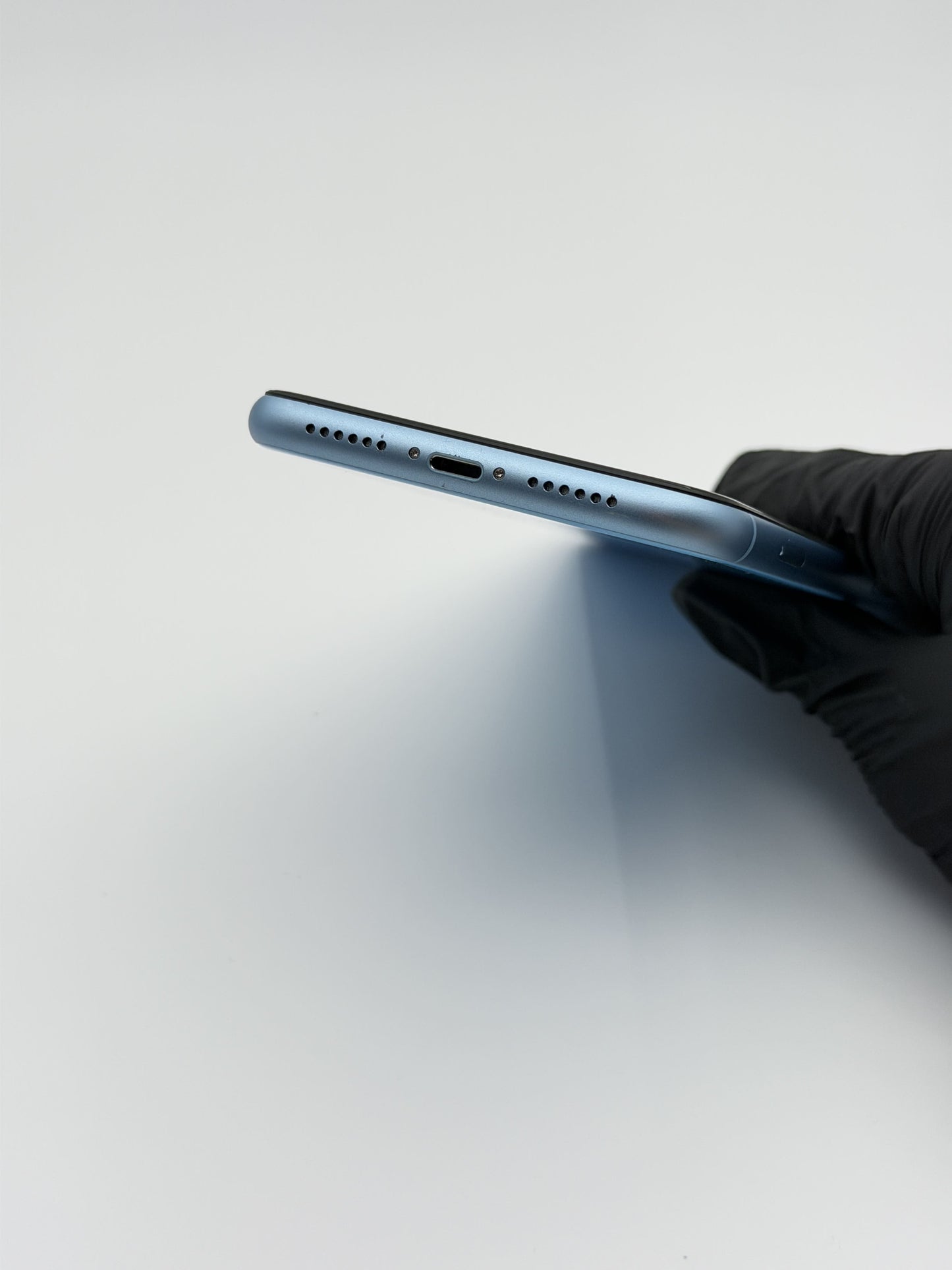 iPhone XR 128GB Blue