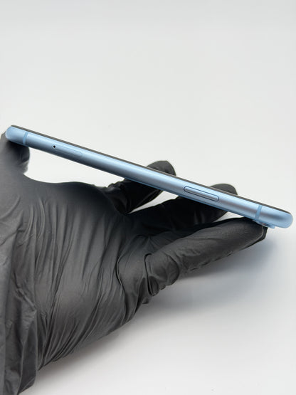 iPhone XR 128GB Blue